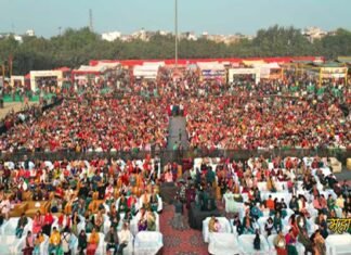 13वें महाकौथिग का तीसरा दिन: सुबह का सत्र रहा गढ़वाली-कुमाउनी कवि सम्मेलन के नाम, शाम के सत्र में रही रोहित चौहान और अनुराधा निराला के गीतों की धूम