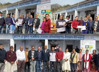 10वां चन्द्र प्रकाश मैठाणी स्मृति प्रतिभा सम्मान समारोह: राजकीय इंटर कॉलेज गैंडखाल के मेधावी छात्र-छात्रायें हुए सम्मानित