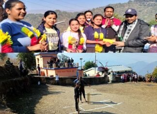 पौड़ी गढ़वाल: महिला क्रिकेट प्रतियोगिता में साकनी की टीम बनी विजेता, अंजली को प्लेयर ऑफ द मैच तथा काजल को प्लेयर ऑफ द सीरीज का खिताब Sakni became the winner in women's cricket