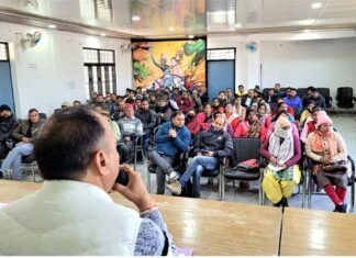 बीरोंखाल ब्लॉक की क्षेत्र पंचायत समिति की बैठक में छाये रहे सड़क, शिक्षा एवं कृषि संबंधी मुद्दे