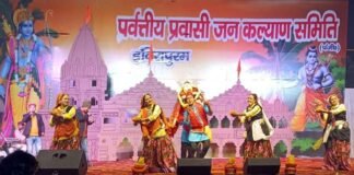 इंदिरापुरम उतरैणी-मकरैणी महोत्सव 2024 के दूसरे दिन रही ललित फौजी के गीतों की धूम, माँ नंदा देवी डोली की खूबसूरत झांकी रही दर्शनीय