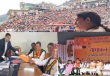 गढ़वाल लोकसभा सीट पर भाजपा प्रत्याशी अनिल बलूनी ने दाखिल किया नामांकन पत्र, केंद्रीय मंत्री स्मृति ईरानी की मौजूदगी में किया रोड शो, अब तक कुल 8 कर चुके हैं नामांकन BJP candidate Anil Baluni filed nomination