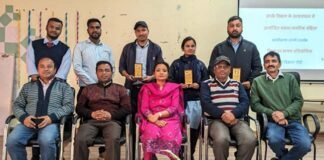 डायट चढी गांव पौड़ी में आयोजित भाषण प्रतियोगिता में अरविंद साहू प्रथम, मोहित भट्ट द्वितीय तथा शालिनी सिंह तृतीय स्थान पर रहे Diet Chadhi gaon Pauri