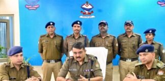 देहरादून पुलिस ने 24 घंटे के अंदर किया चोरी का खुलासा, नौकरानी को 8 लाख की ज्वैलरी के साथ नोएडा से किया गिरफ्तार Maid arrested with stolen Jewellery From Noida