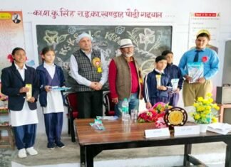 उत्तराखण्ड का बाल पर्व फूलदेई: जीआईसी खंडाह में फूलदेई विषय को लेकर निबंध व पेंटिंग प्रतियोगिता आयोजित