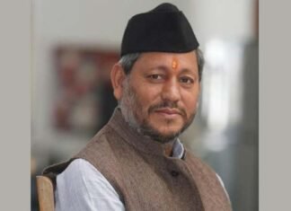 गढ़वाल लोकसभा क्षेत्र से वर्तमान सांसद तीरथ सिंह रावत अब भी बने हुए हैं जनता की पहली पसंद