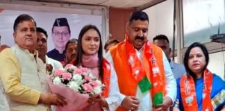 पूर्व मंत्री हरक सिंह रावत की बहू अनुकृति गुसाईं ने थामा भाजपा का दामन, प्रदेश अध्यक्ष महेंद्र भट्ट ने दिलाई पार्टी की सदस्यता Anukriti Gusain joins BJP