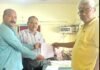 श्रीनगर के पीपल चौंरीं परिसर में तालाबंदी के खिलाफ प्रशासन को दिया ज्ञापन