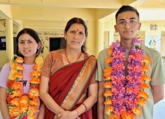 उत्तराखंड 12वीं बोर्ड परीक्षा में जुड़वा भाई बहन ने किया कमाल, भाई ने प्रदेश में दूसरा, तो बहन ने 8वां स्थान किया हासिल Twin brother and sister top 12th borad exam