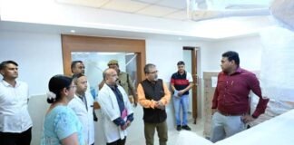 स्वास्थ्य सचिव डॉ. आर राजेश कुमार ने किया बेस चिकित्सालय श्रीनगर का निरीक्षण, गढ़वाल क्षेत्र को जल्द मिलेंगे कार्डियोलॉजिस्ट, सैलरी होगी 6 लाख प्रति महीना
