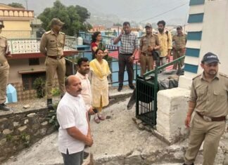 श्रीनगर में गुलदार दहशत, इन जगहों पर लगा नाइट कर्फ्यू, गुलदार को आदमखोर घोषित करने की मांग