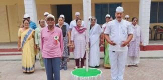कांग्रेस सेवादल ने श्रीनगर में किया ध्वज वंदन