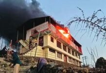 पौड़ी गढ़वाल: यहाँ वेडिंग प्वाइंट तक पहुंची जंगल की आग, तीसरी मंजिल पर रखा सामान जलकर राख, एक बार फिर गढ़वाल से लेकर कुमाऊं तक वनाग्नि का तांडव