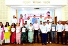 CM धामी ने उच्च शिक्षा एवं शहरी विकास विभाग के 153 अभ्यर्थियों को प्रदान किए नियुक्ति पत्र CM Dhami provided appointment letters to 153 candidates