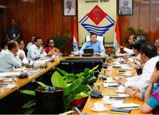 उत्तराखंड में UCC लागू करने की तैयारियों को लेकर सीएम धामी ने ली बैठक, अधिकारियों को दिए ये निर्देश