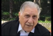 उत्तराखंड के पहले महाधिवक्ता एलपी नैथानी का निधन, मुजफ्फरनगर कांड के पीड़ितों को न्याय दिलाने में निभाई थी बड़ी भूमिका Uttarakhand's first Advocate General LP Naithani passed away