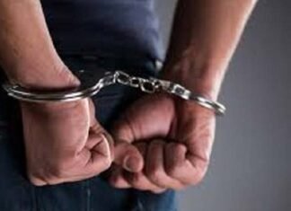 श्रीनगर गढ़वाल: नाबालिग से छेड़छाड़ के आरोपी को पुलिस ने किया गिरफ्तार, पोक्सो एक्ट के तहत मुकदमा दर्ज Youth arrested on charges of molesting a minor