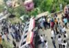 अल्मोड़ा-हल्द्वानी हाईवे पर बड़ा हादसा, KMOU की सवारियों से भरी बस सड़क पर पलटी bus accident on Almora-Haldwani highway