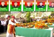 पांचों शहीद जवानों के पार्थिव शरीर उत्तराखंड पहुंचे, जौलीग्रांट एयरपोर्ट पर सीएम धामी ने दी श्रद्धांजलि The bodies of the martyred soldiers reached Uttarakhand, CM Dhami paid tribute
