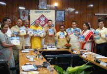 मुख्यमंत्री ने किया ‘‘हमारी विरासत एवं विभूतियां’’ पुस्तक का विमोचन , विरासत एवं विभूतियां के बारे में भी पढ़ेंगे कक्षा 6 से 8वीं तक के बच्चे, संस्कृति से भी होंगे रूबरू hamaaree viraasat evan vibhootiyaan