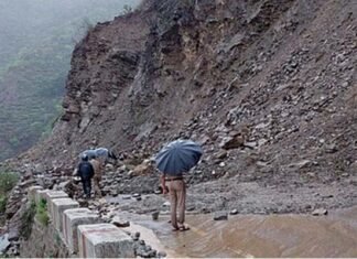 उत्तराखंड में 9 जिलों में भारी बारिश का अलर्ट, मुख्यमंत्री ने जिलाधिकारियों को हाई अलर्ट पर रहने के दिए निर्देश heavy rain alert in uttarakhand