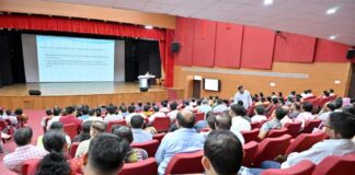 श्रीनगर मेडिकल कॉलेज के अधिकारी-कर्मचारियों को पढ़ाया आचरण नियमावली का पाठ medical college srinagar garhwal