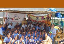 उत्तराखंड सांस्कृतिक समिति ने जरूरतमंद बच्चों को बांटे स्कूल यूनिफार्म, फल एवं बिस्कुट, ‘एक पेड़ मां के नाम’ के तहत किया पौधरोपण