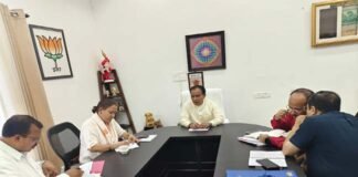 उत्तराखंड शिक्षा विभाग में 11 हजार पदों पर होगी भर्ती, शिक्षा मंत्री ने अधिकारियों को दिये निर्देश, वर्तमान शैक्षणिक सत्र में ही सम्पन्न करें भर्ती प्रक्रिया recruitment for 11 thousand posts in Uttarakhand Education Department