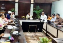 शिक्षा विभाग में शैक्षणिक संवर्ग का होगा त्रिस्तरीय ढांचा, गंभीर रूप से बीमार शिक्षकों को दी जायेगी अनिवार्य सेवानिवृत्ति, अतिथि शिक्षकों का बढ़ेगा मानदेय three-tier structure of academic cadre