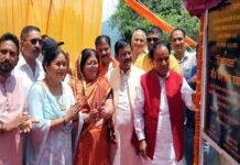 श्रीनगर गढ़वाल: गंगा दर्शन मोड पर साढ़े 13 लाख की लागत से बनने वाले वंदे मातरम पार्क का डॉ. धन सिंह रावत ने किया शिलान्यास vande mataram park srinagar garhwal