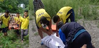 सहस्रधारा में नहाते समय बहे दिल्ली के दो युवक, एसडीआरएफ ने किये शव बरामद Two youths of Delhi drowned in Sahasradhara