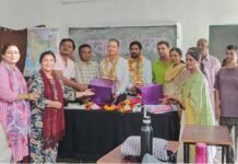 नवाखाल के प्रभारी प्रधानाचार्य महेंद्र सिंह नेगी एवं प्रवक्ता रविंद्र रावत को विद्यालय परिवार ने दी भावभीनी विदाई