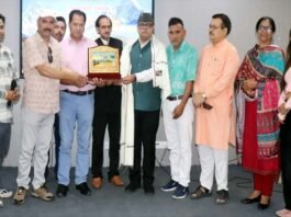 आर्थिक आमदनी के बिना उत्तराखंडी सिनेमा उद्योग का विकास संभव नहीं: उत्तराखंडी सिनेमा दिशा, दशा एवं भविष्य तथा समस्या और समाधान’ विषय पर सेमिनार आयोजित Seminar organized on the topic of 'Uttarakhand cinema direction, condition and future