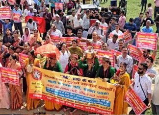 उत्तराखंड में मूल निवास 1950 और भू-कानून की मांग को लेकर ऋषिकेश में स्वाभिमान महारैली, सड़कों प उतरा लोगों का हुजूम Swabhimaan Maha Rally in Rishikesh