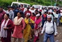 पुरानी पेंशन बहाली को लेकर कार्मिकों ने पौड़ी में निकाली रैली old-pension-restoration rally