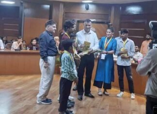 गाज़ियाबाद की संस्था शिक्षा से शिखर तक ने नेशनल साइंस सेंटर की वर्कशॉप में तीसरा स्थान किया हासिल