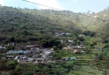 ग्रामीणों ने मोटर मार्ग के सम्बन्ध में विधायक को सौंपा ज्ञापन village bhatkoti kaljikhal block