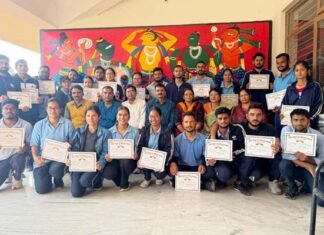 जिला शिक्षा एवं प्रशिक्षण संस्थान चडीगांव में 6 दिवसीय शिल्प कला प्रशिक्षण और दीवार चित्रकला कार्यशाला संपन्न Craftsmanship training workshop at