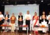 अब निराशा की गुंजाइश नहीं, बची रहेगी हमारी लोकभाषाएं : नरेंद्र सिंह नेगी folk languages will survive