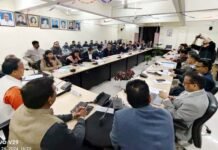 दस दिन के भीतर होंगे शिक्षकों के अंतर मंडलीय स्थानांतरण, शिक्षकों की पदोन्नति विवाद के निस्तारण को चार सदस्यीय समिति गठित Inter-zonal transfer of teachers in uttarakhand