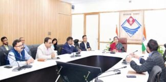 दिल्ली में उत्तराखंड परिवहन की 194 बसों की नो इंट्री के बाद मुख्य सचिव ने बुलाई बैठक, 175 बस खरीद पर तत्काल वार्ता, दिल्ली का शॉर्ट टर्म प्लान लागू करने के दिए निर्देश