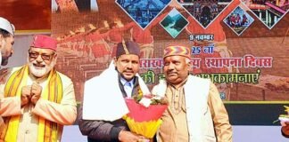 सामाजिक सरोकारों एवं पत्रकारिता के क्षेत्र में कार्य करने वाले जगमोहन डांगी को रामलीला मैदान में किया गया सम्मानित