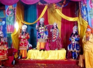 साकनी (बड़ी) गांव की रामलीला में तीसरे दिन सीता स्वयंवर का हुआ मंचन, जिला पंचायत सदस्य संजय डबराल ने अतिथि के तौर पर किया प्रतिभाग