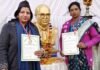 अंजना एवं अनीता वीरांगना सावित्रीबाई फुले नेशनल अवार्ड से सम्मानित Anjana and Anita honored with Veerangana Savitribai Phule National Award