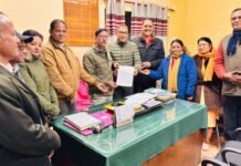 डायट शिक्षकों की प्रतिनियुक्ति के आदेश का विरोध