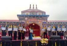 14वें महाकौथिग का चौथा दिन: सुबह का सत्र रहा गढ़वाली-कुमाउनी कवि सम्मेलन के नाम