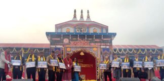 14वें महाकौथिग का चौथा दिन: सुबह का सत्र रहा गढ़वाली-कुमाउनी कवि सम्मेलन के नाम