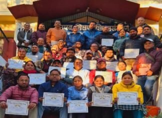 पौड़ी जनपद के व्यायाम शिक्षकों का तीन दिवसीय बैडमिंटन एवं खो-खो प्रशिक्षण संपन्न badminton and kho-kho training