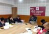 जिला योजना में खराब वित्तीय प्रगति के चलते डीएम ने 7 अधिकारियों के वेतन पर लगायी रोक