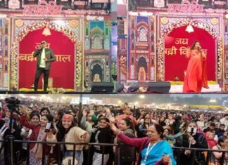 नोएडा महाकौथिग में तीसरे दिन रही इंदर आर्य और माया उपाध्याय के गीतों की धूम, सांवरी सांवरी.. त्यर खुटा का झांवरी पर जमकर थिरके दर्शक
